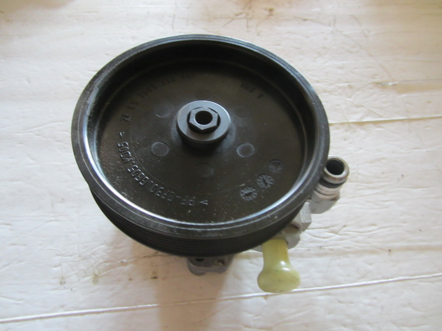 Mercedes Benz E350 Power Steering Pump 0054665801 Used Auto Parts